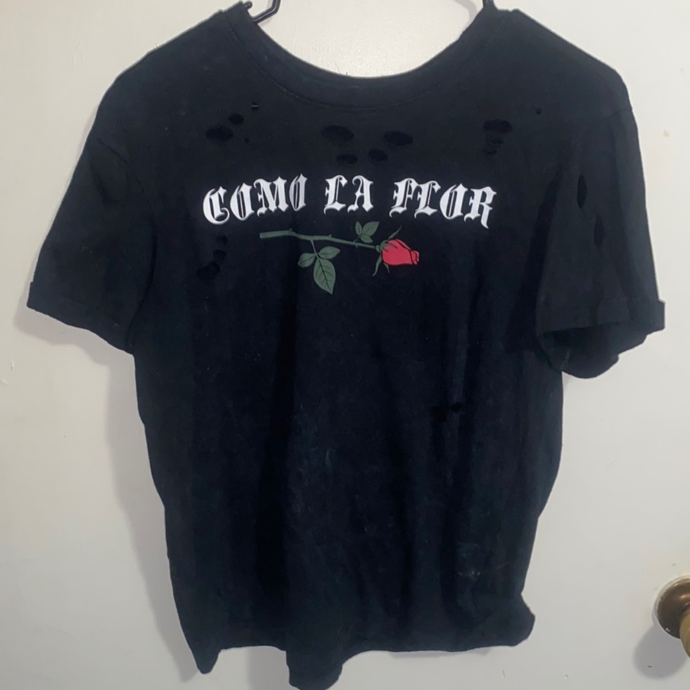 “Como La Flor” T shirt for women